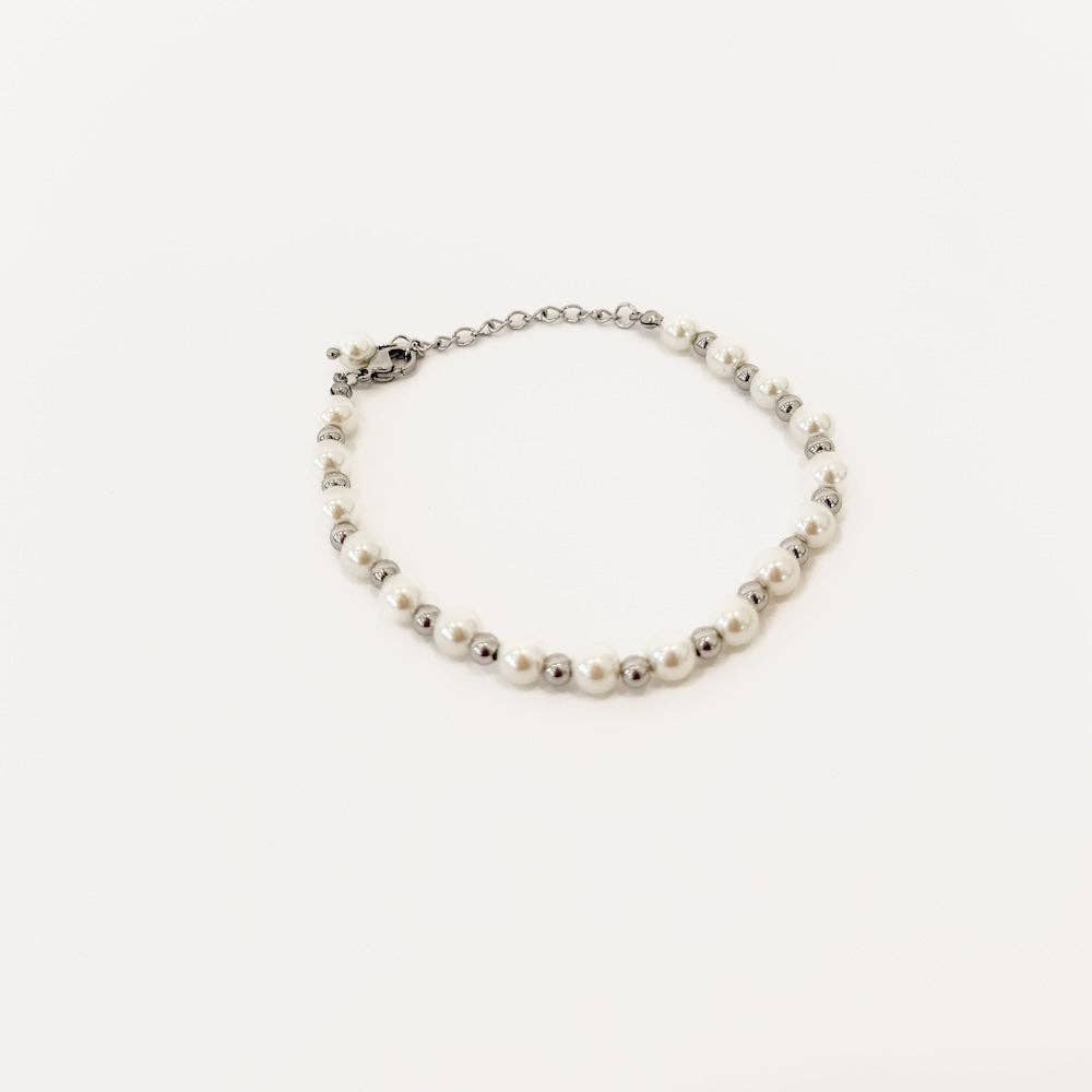 Stella Pearl and Chain Bracelet