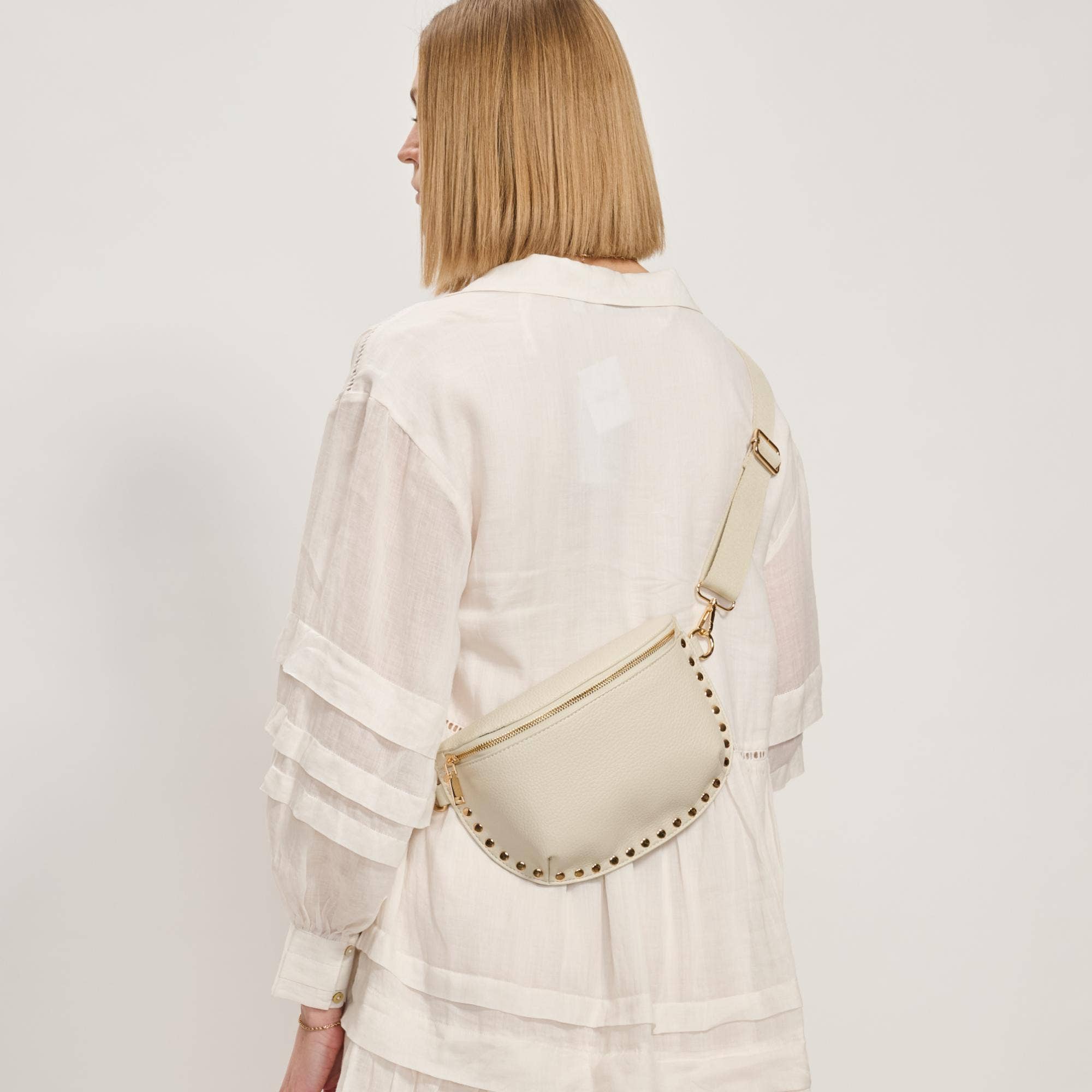 Gizelle Belt Crossbody Bag (2 Colors!)